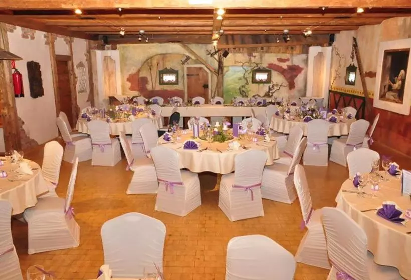 Majatalo Gasthof Landhotel Hubmann