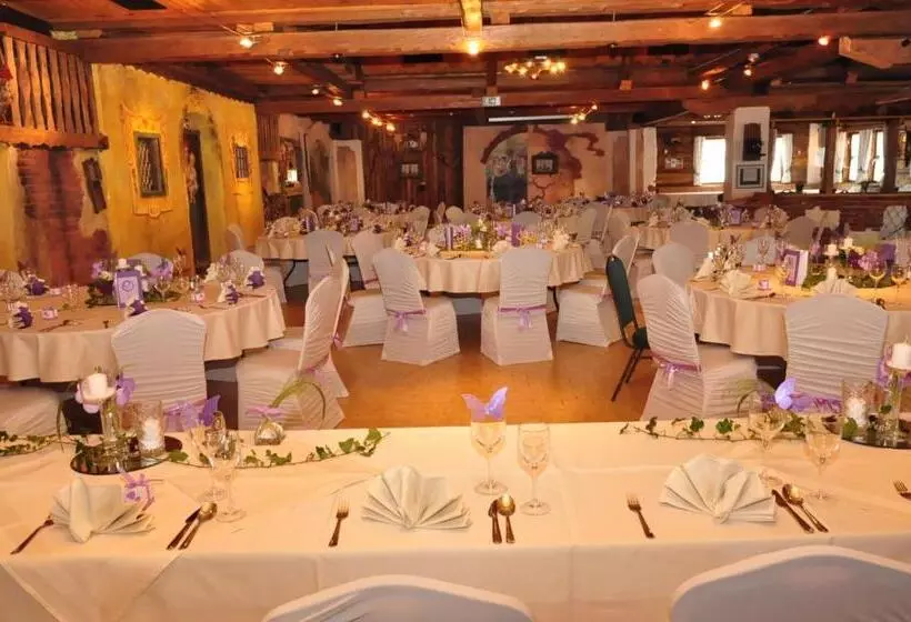 Majatalo Gasthof Landhotel Hubmann