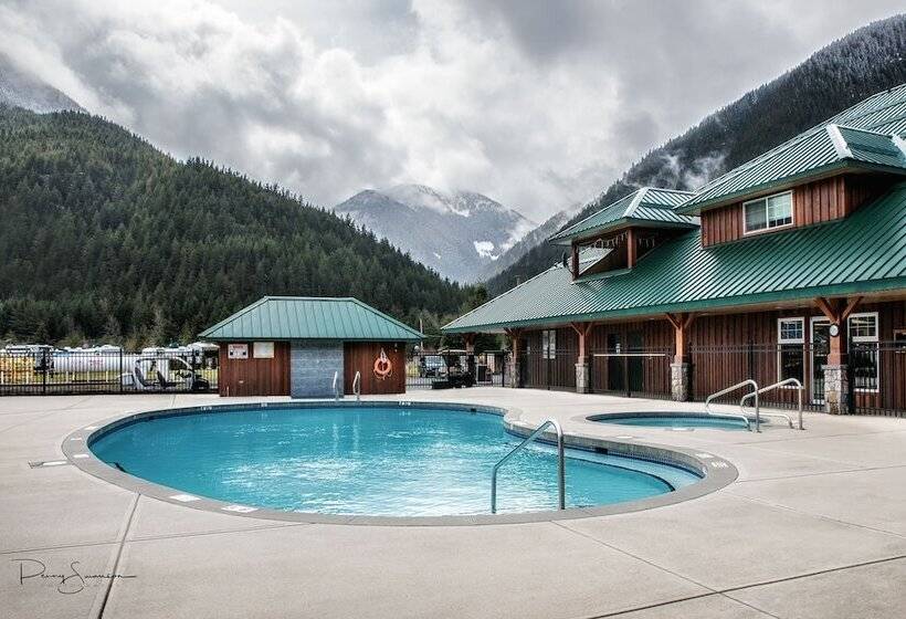 Sunshine Valley Rv Resort And Cabins