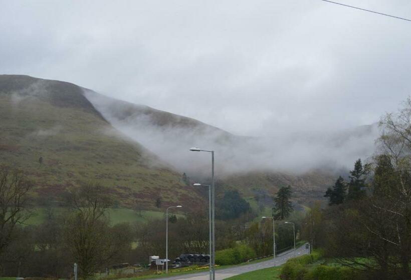 فندق صغير Brigands Inn