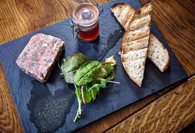 Retkeilymaja Brigands Inn