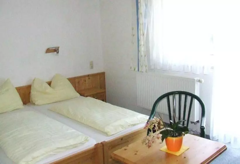 Retkeilymaja Gasthof Steinerwirt