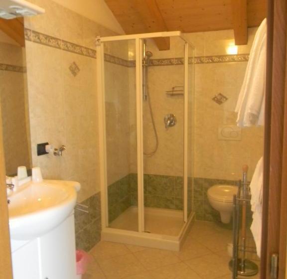 مبيت وإفطار Agritur Vista Lago