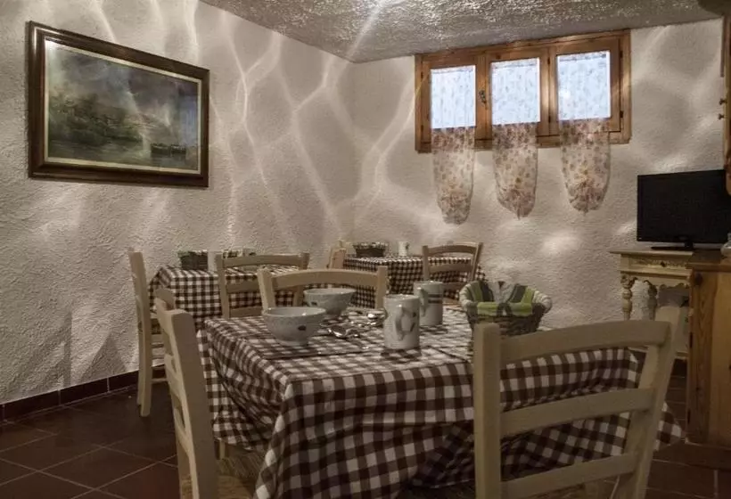 Casale Delle Rose B&b Fattoria