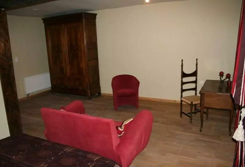 Aamiaismajoitus (B&B) Chambres D'hotes Les Hirondelles