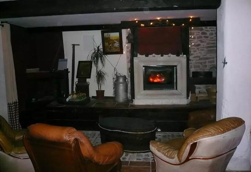 Aamiaismajoitus (B&B) Chambres D'hotes Les Hirondelles