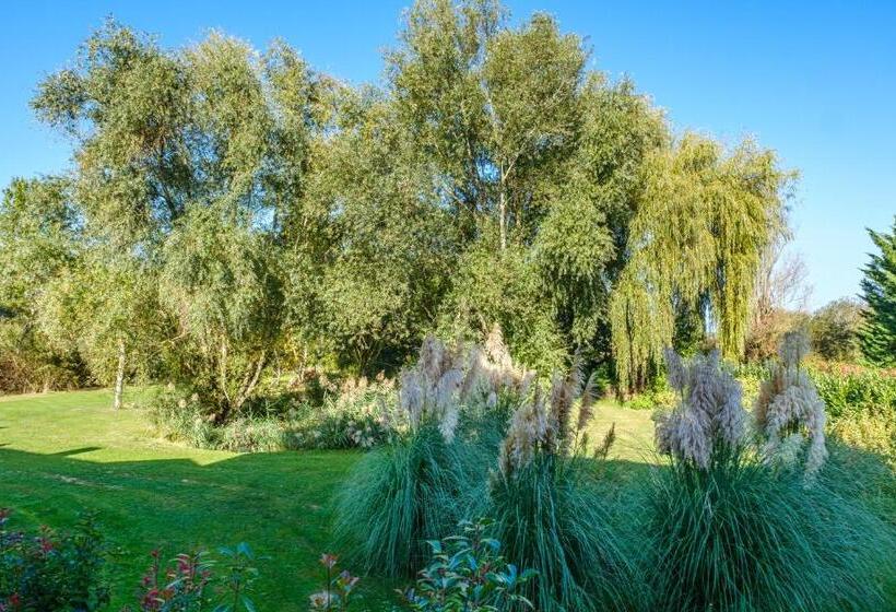 مبيت وإفطار Domaine De La Blonnerie