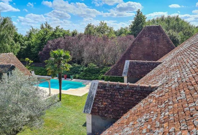 مبيت وإفطار Domaine De La Blonnerie