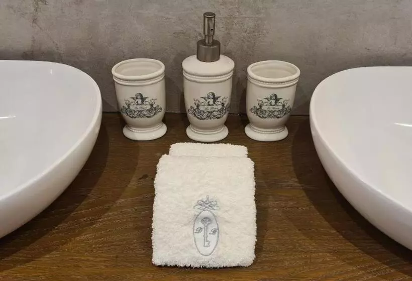 Aamiaismajoitus (B&B) Domaine De La Blonnerie