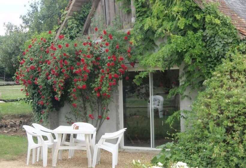 مبيت وإفطار Les Roberderies