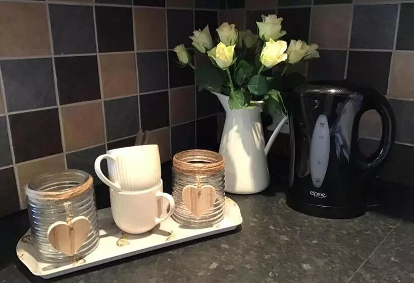 Aamiaismajoitus (B&B) Meerkat Manor