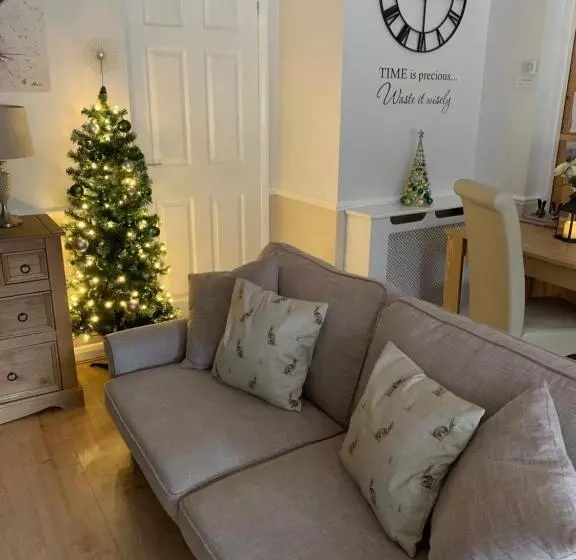 Aamiaismajoitus (B&B) Meerkat Manor