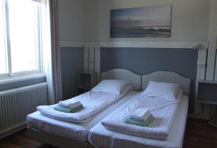 Bed and Breakfast Skålleruds Gård