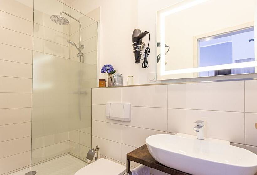 ベッドアンドブレックファースト Villa Sachsenhof