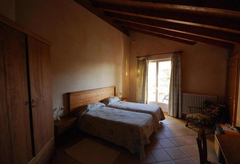 فندق Garni Viggiona