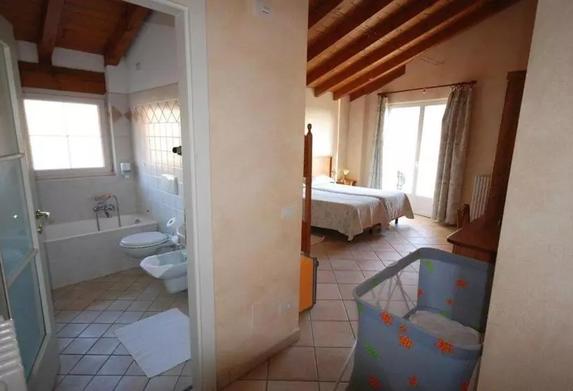 ホテル Garni Viggiona