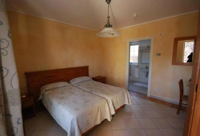 ホテル Garni Viggiona