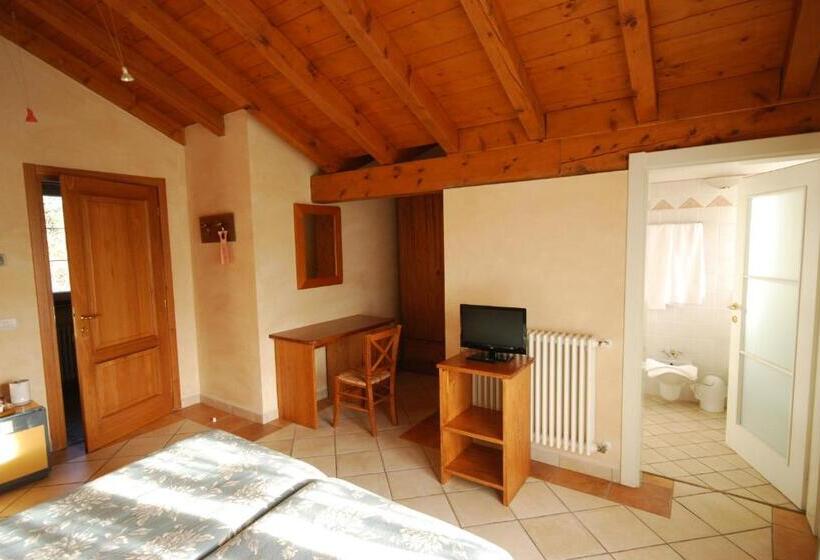 فندق Garni Viggiona