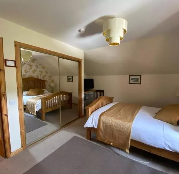 ホテル Shenavallie Farm