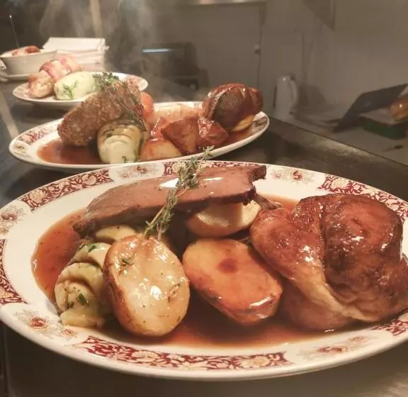 Hotelli Trawden Arms Community Owned Pub