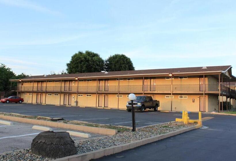 Мотель Menifee Inn