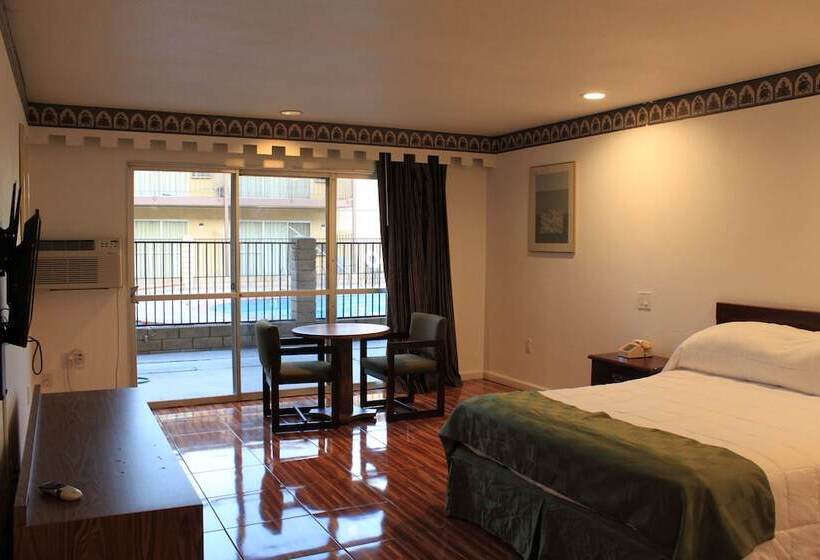 Мотель Menifee Inn