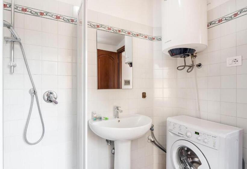 ペンション Affittacamere Arbasia De Ma, Terre Marine