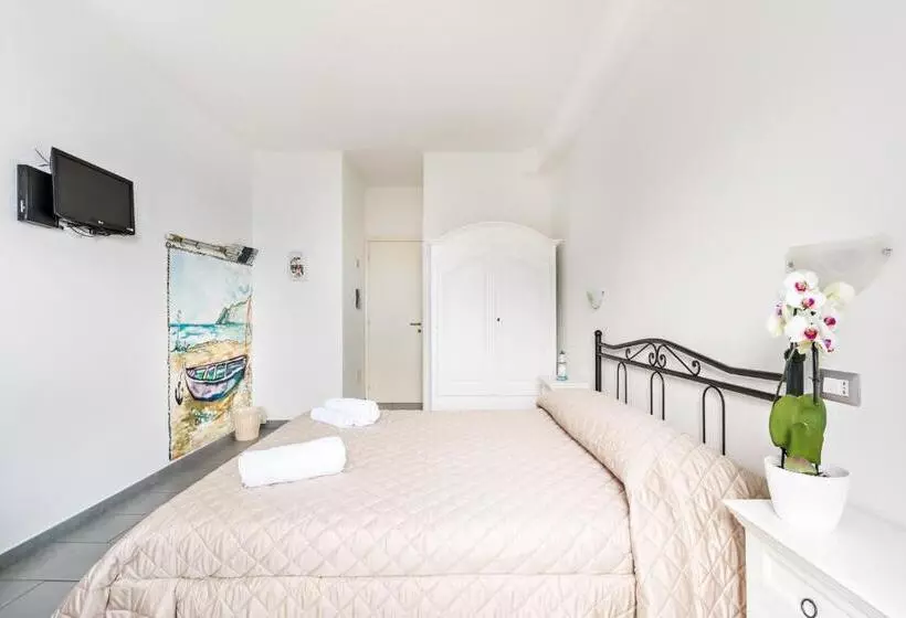 Majatalo Affittacamere Arbasia De Ma, Terre Marine