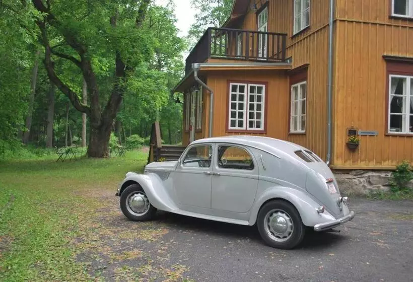 Majatalo Kirjakkalan Ruukkikylä