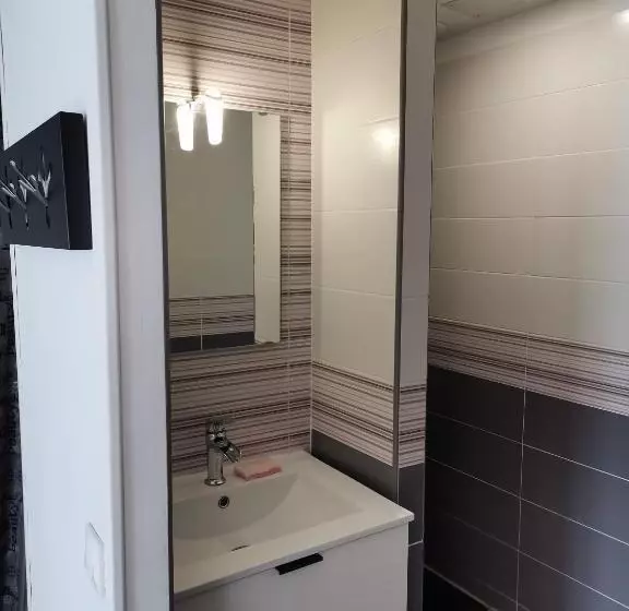 Majatalo La Ruche Cantalienne