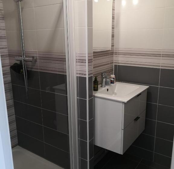 Пансион La Ruche Cantalienne