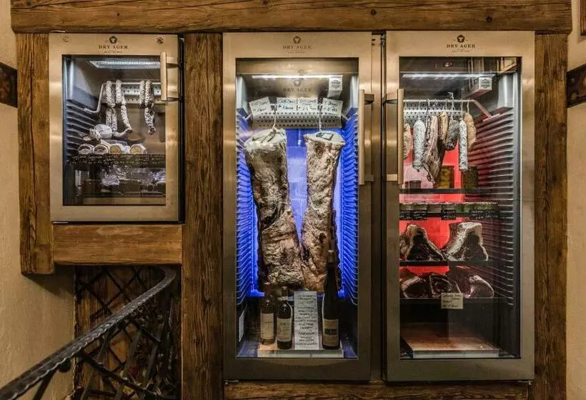 Majatalo Landgasthof Zur Linde Laaben