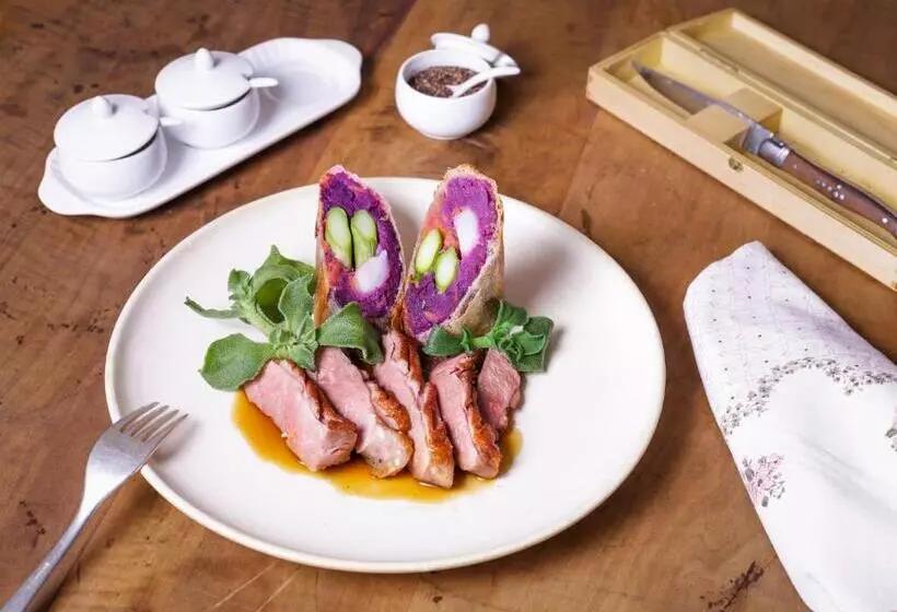 Majatalo Landgasthof Zur Linde Laaben