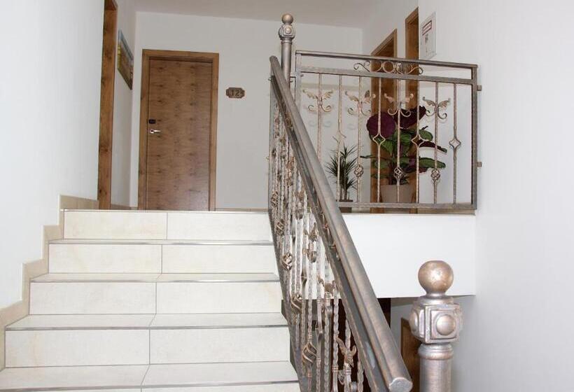 Пансион Restaurant Perschler