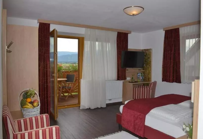 ペンション Restaurant Perschler