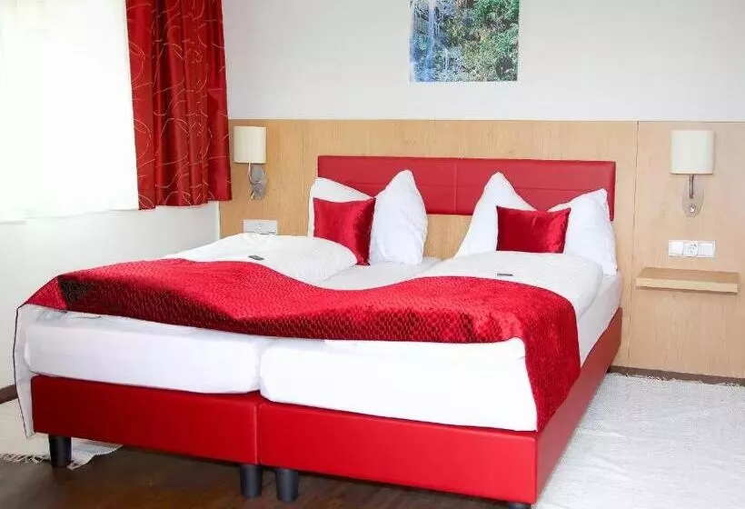 ペンション Restaurant Perschler