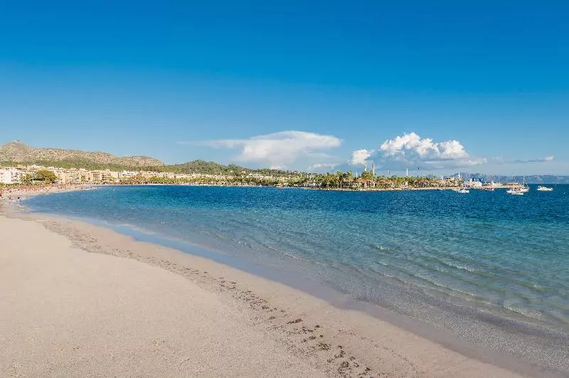 Botel Alcudiamar Alojamiento Para Navegantes