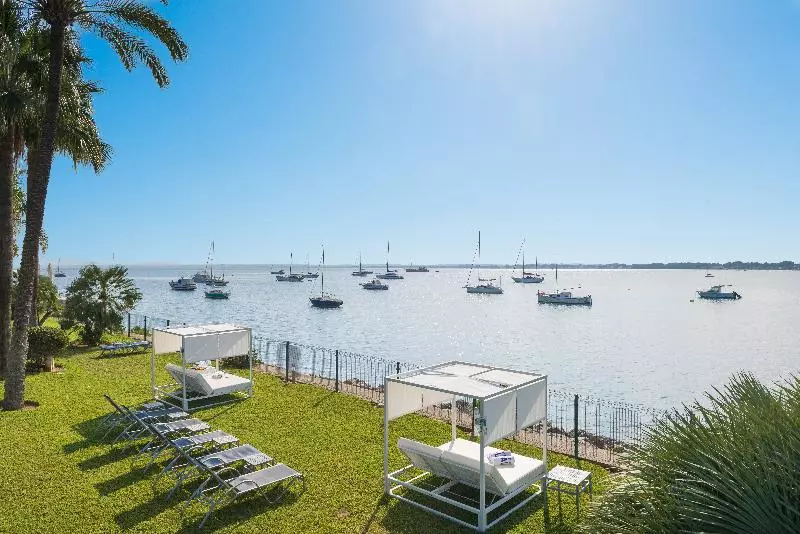 Botel Alcudiamar Alojamiento Para Navegantes