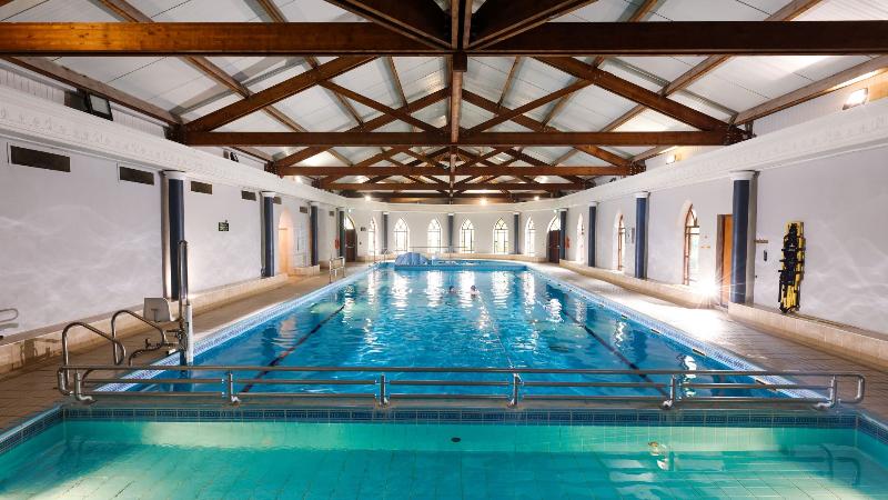 فندق Abbey Court