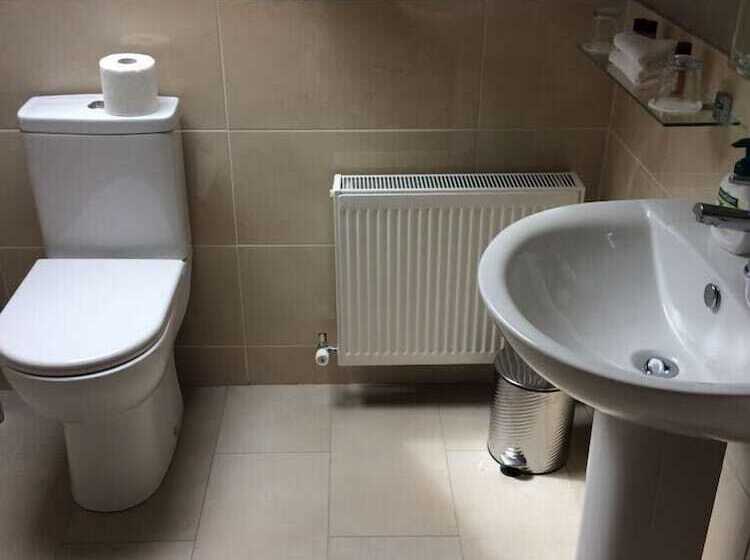 فندق Cashen Course House