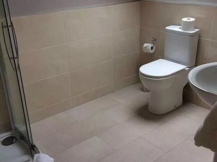 فندق Cashen Course House