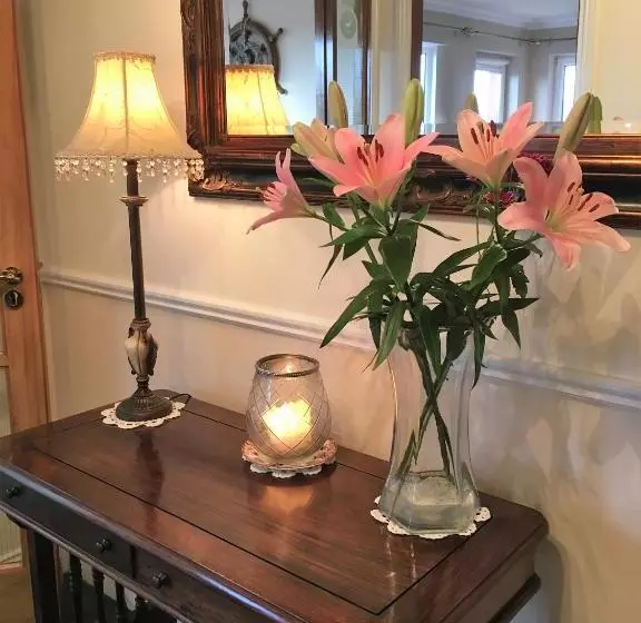 فندق Coastline House