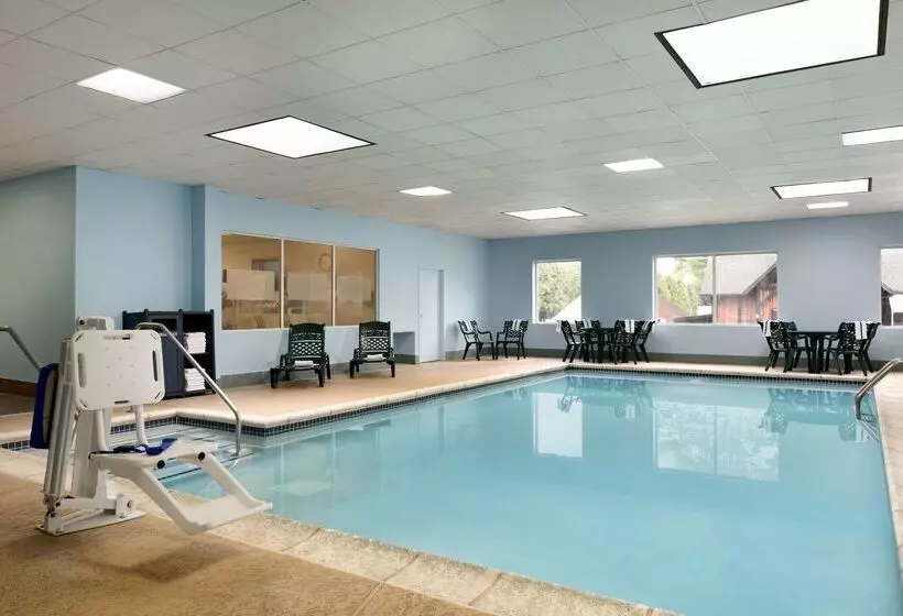 فندق Hampton Inn & Suites Hershey