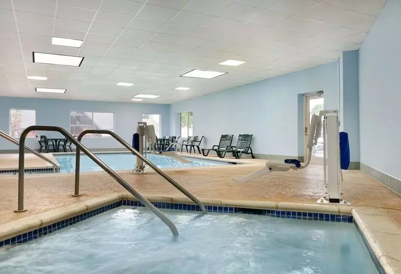 فندق Hampton Inn & Suites Hershey