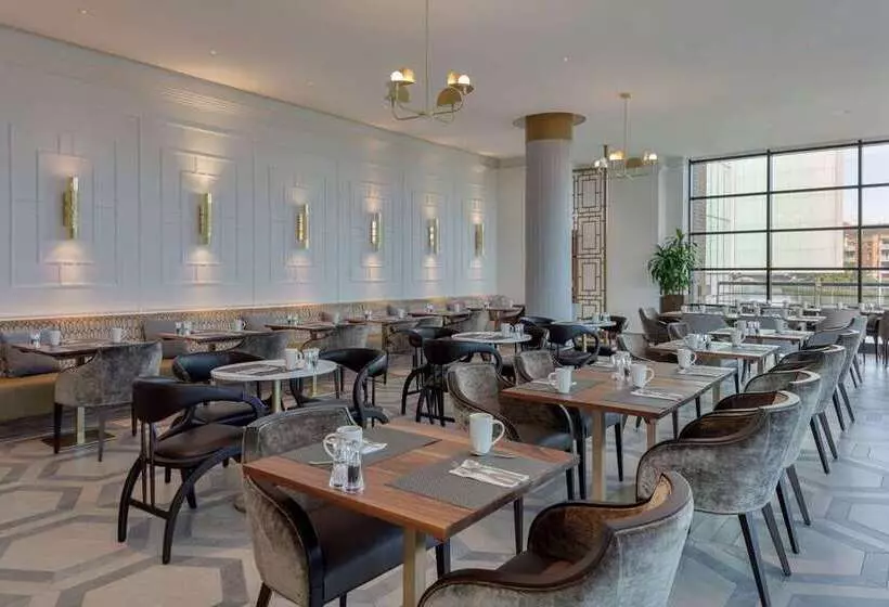 בית מלון כפרי Hilton Belfast