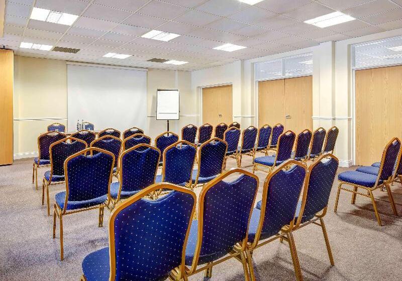 هتل Ibis Styles London Excel