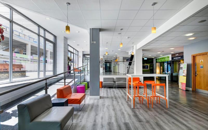 هتل Ibis Styles London Excel