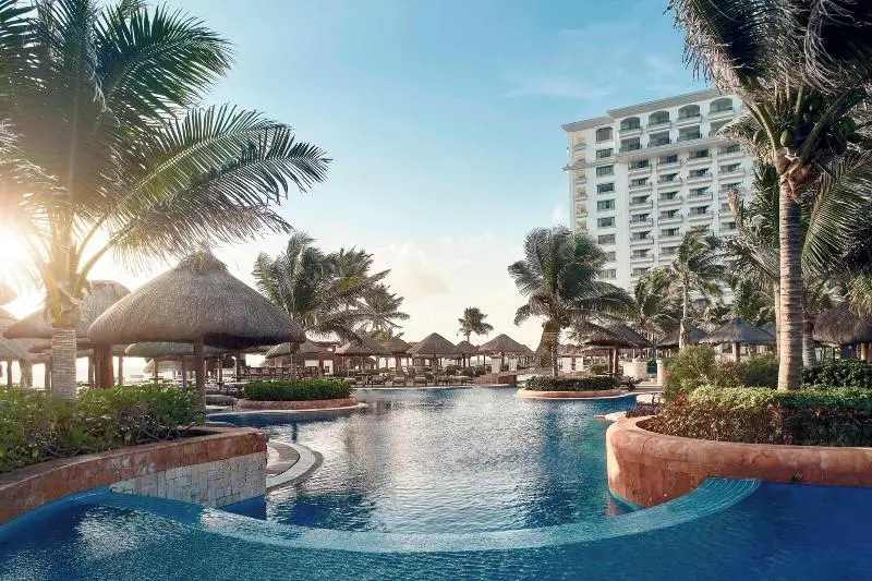 ホテル Jw Marriott Cancun Resort & Spa