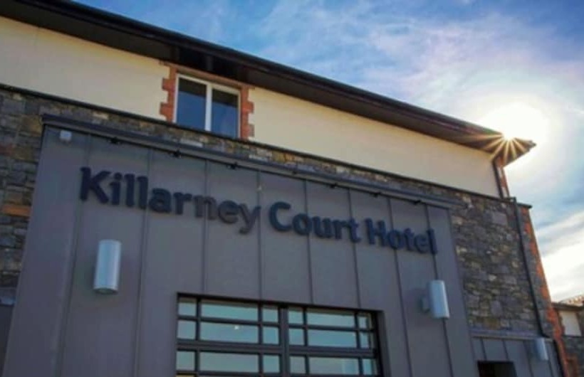 호텔 Killarney Court