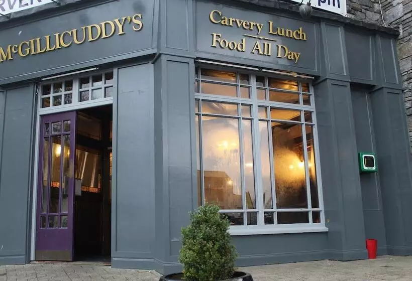 호텔 Killarney Court